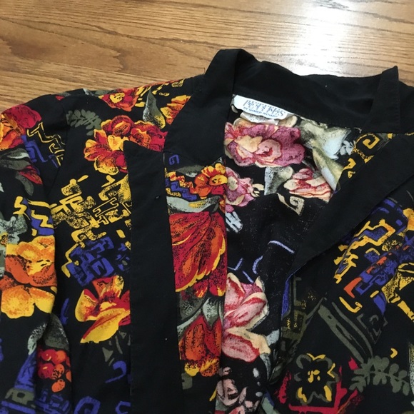 5 for $25! Vintage 80s cropped blazer - Picture 4 of 5